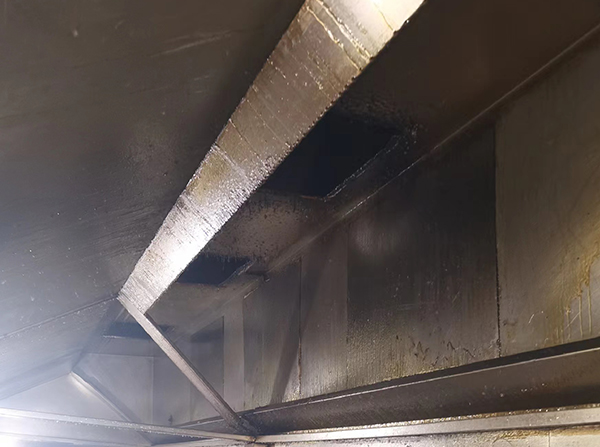 某工廠油煙機清洗